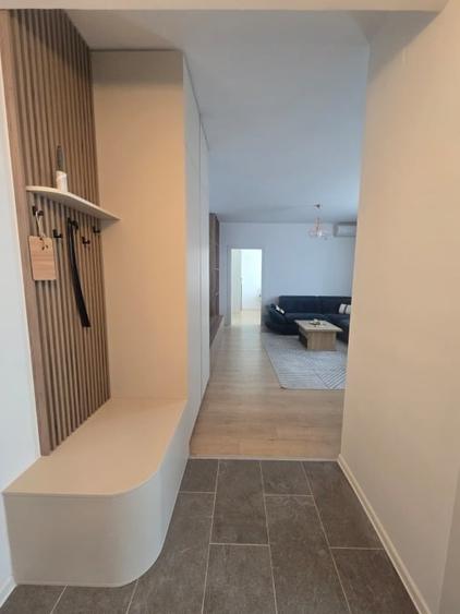 Apartament cu 2 camere semidecomandat, mobilat în Chitila