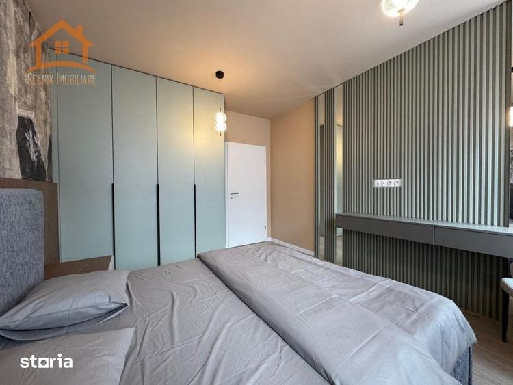 Apartament cu 2 camere decomandat în Tractorul