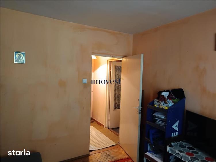 Apartament cu 2 camere decomandat în Careiului