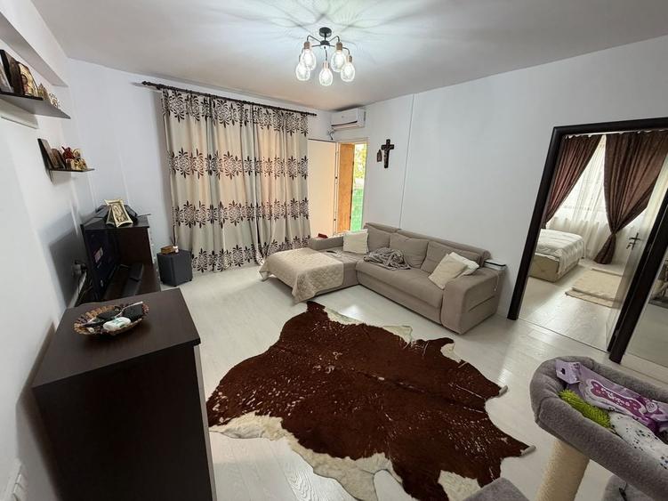 Apartament cu 3 camere decomandat, mobilat în Fundeni