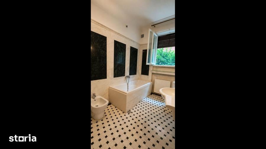 Apartament cu 6 camere semidecomandat în Dorobanți