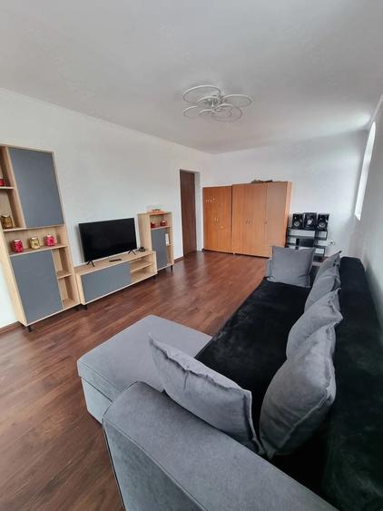 Apartament cu 2 camere decomandat în Tâncăbești