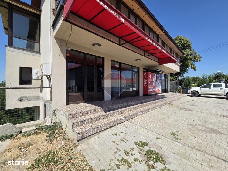 Spațiu comercial, de 50 mp, în Golești