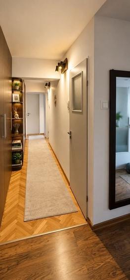 Apartament cu 3 camere decomandat, mobilat în Ampoi 2