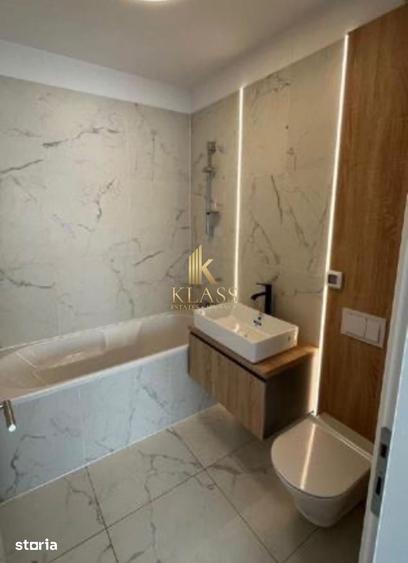 Casă cu 5 camere cu Teren 80 Mp în Central