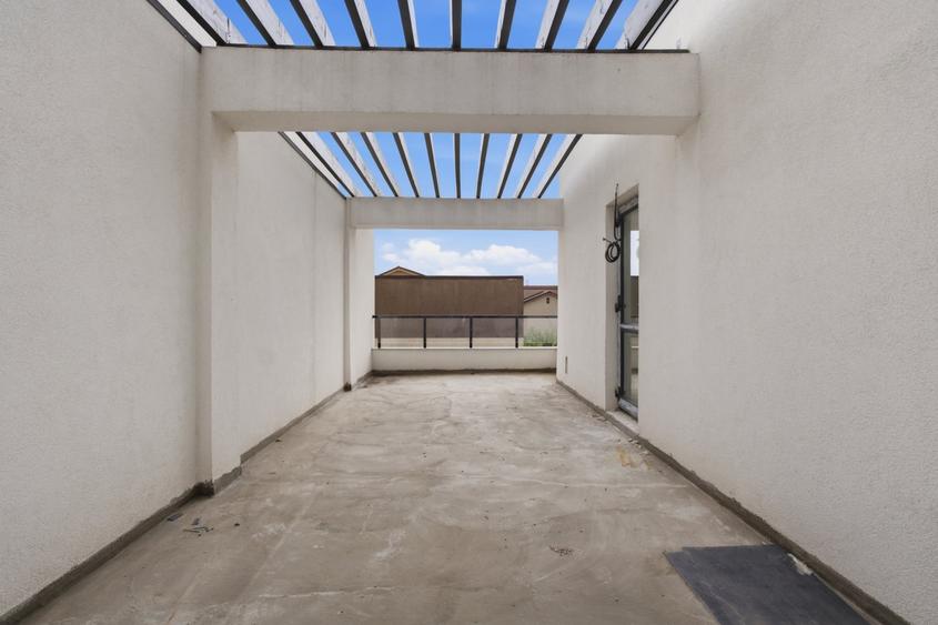 Duplex cu 5 camere cu Canalizare în Kamsas
