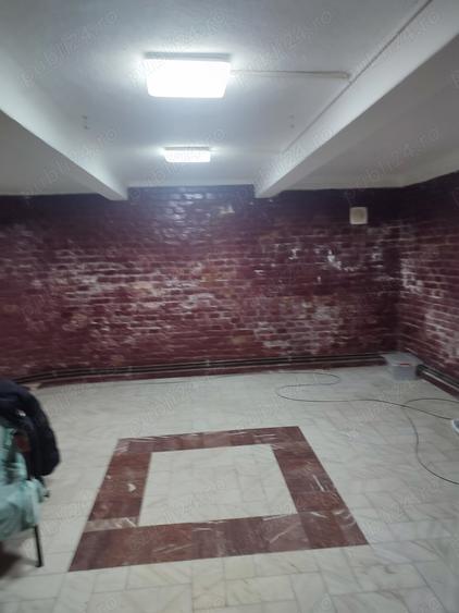 Spațiu comercial, de 180 mp, în Central
