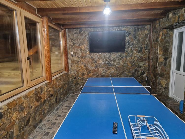 Casă cu 4 camere cu Teren 600 Mp în Central