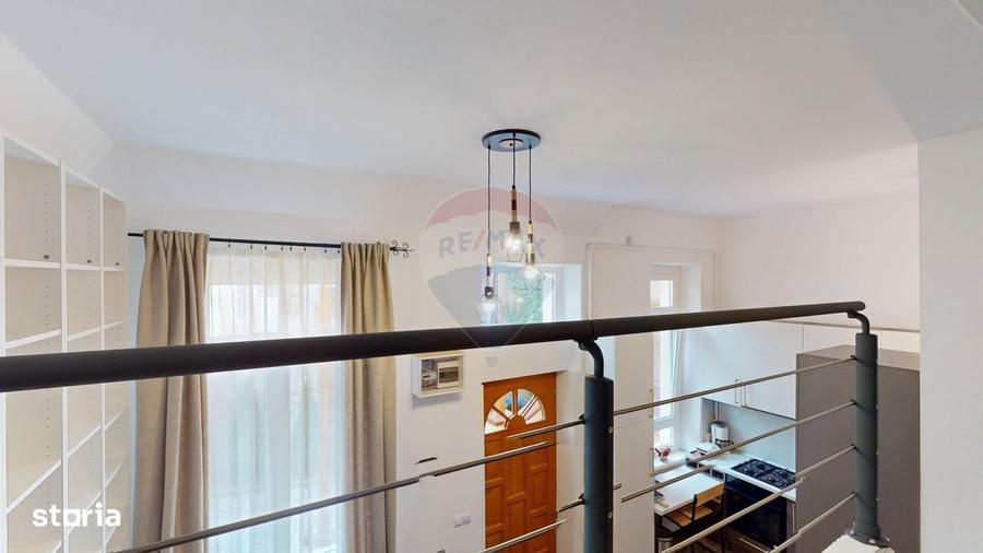 Apartament cu 3 camere decomandat, mobilat în 15 Noiembrie