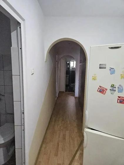 Inchiriez apartament cu 3 camere langa parcul Florilor - 8