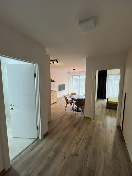 Inchiriez apartament 2 camere - 1