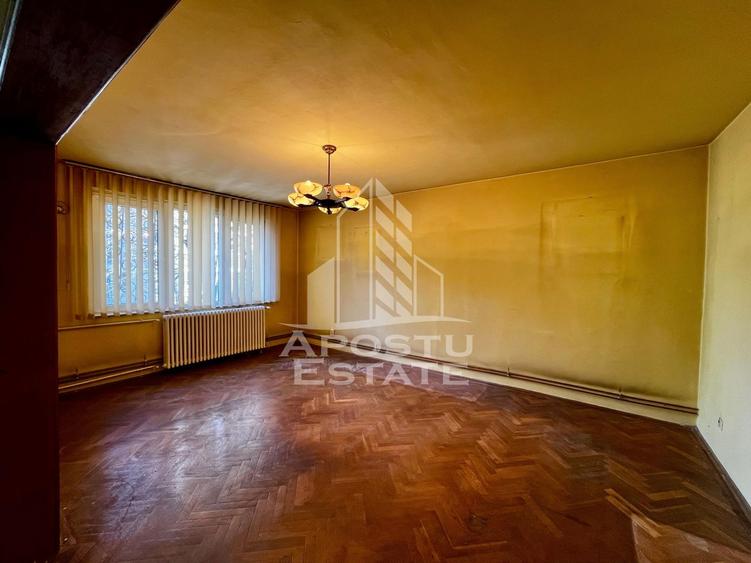 Apartament 4 camere, parter inalt, boxa, zona Take Ionescu/Cardinale - 3