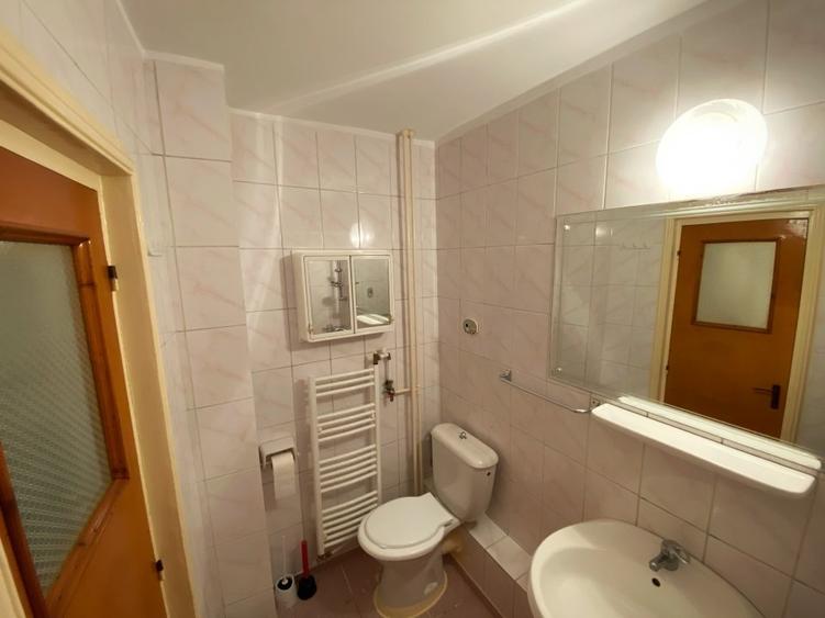 Unirii | Camera de Comert | Garsoniera | 42mp | Vedere Dambovita | Stradal - 7