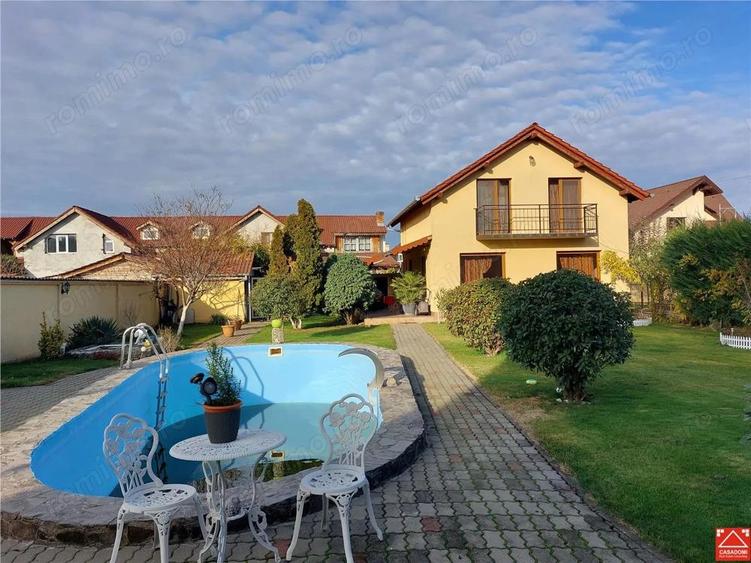 Casa mare pentru 2 familii sau pentru afacere - 8