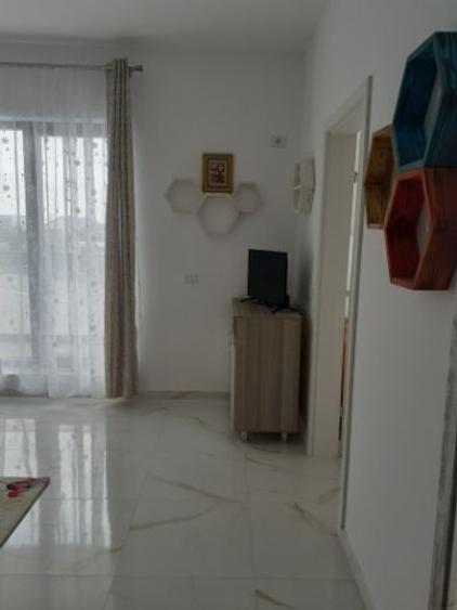 Aproape de metrou - 2