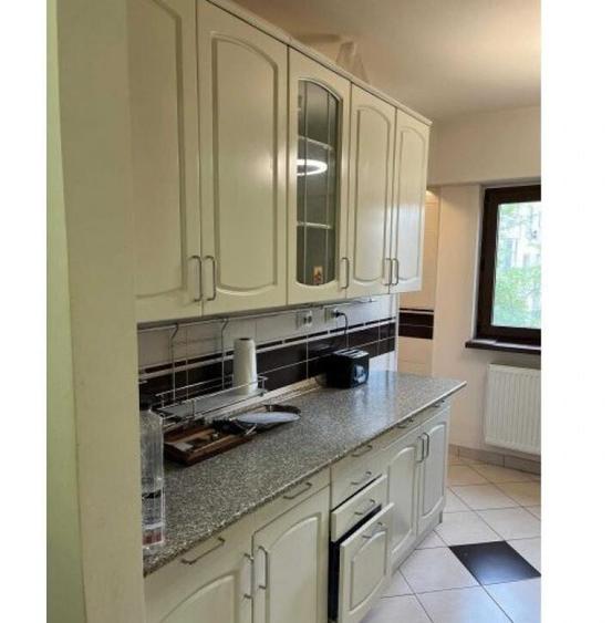 Apartament 3 camere Calea Calarasilor - 1