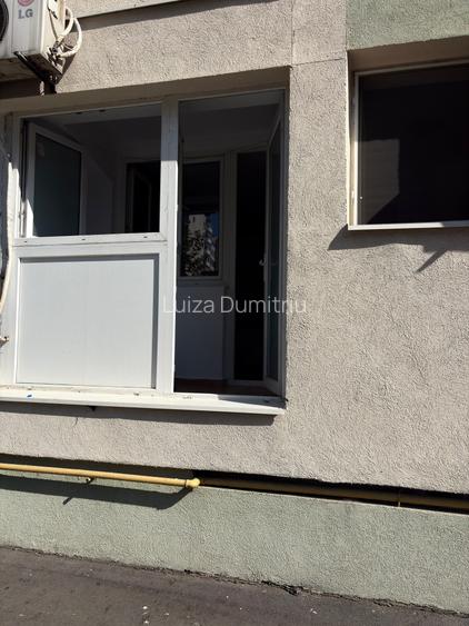 Spatiu la parter vizavi de Magazinele Marius, Ritmului Pantelimon, parter, 31 mp Spatiu la parter vizavi de Magazinele Marius, Ritmului Pantelimon, parter, 31 mp