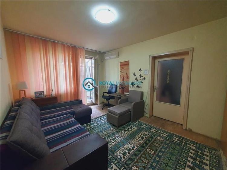 Royal Imobiliare - Vanzare apartament 2 camere, zona Nord - 4