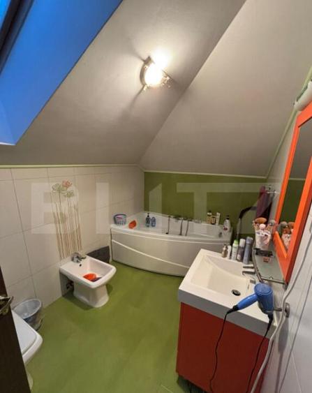 OPORTUNITATE! 5 camere, 202 mp total, 2 niveluri, 2 balcoan - 6