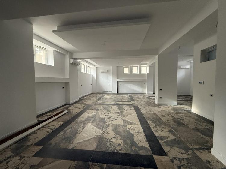 Spatiu  Parter+ Demisol, Intrare sep., Dorobanti Capitale  In curs de restaurare - 9