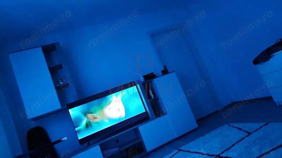 UMT - 3 CAM - DECOMANDAT - ETJ.2 - 2 BAI - RENOVAT MOBILAT - CENTRALA - IZOLAT - 4