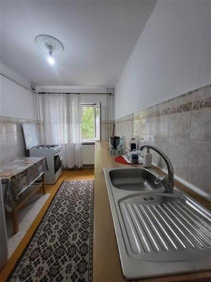 Apartament 2 Camere, Decomandat, etaj 2 din 3 - 1