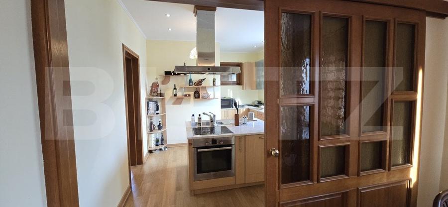 Casa deosebita cu 3 dormitoare si jacuzzi, aproape de statiunea Baile Herculane - 12