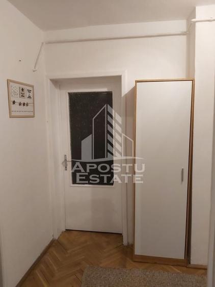Apartament cu 3 camere in zona Take Ionescu - 15