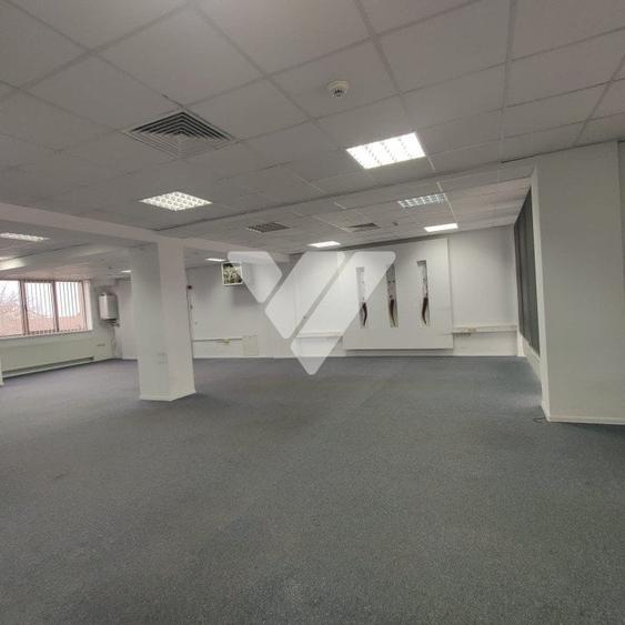 Spatiu Comercial Modern - str Hipodromului - 10