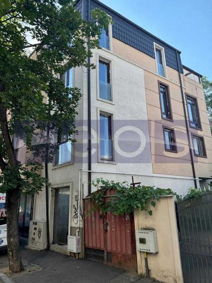 CASA DE VANZARE -S+P+3E - ZONA DOROBANTI - 1