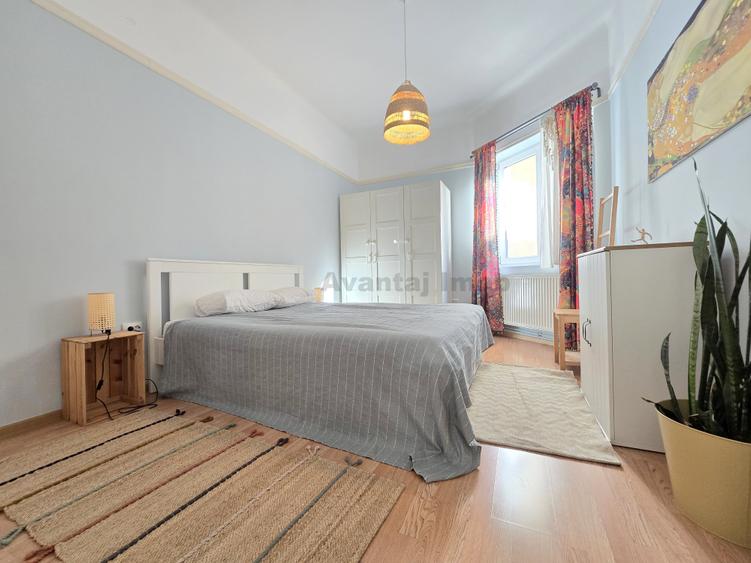 Universitate - Teatrul National, centrala de apartament - 1