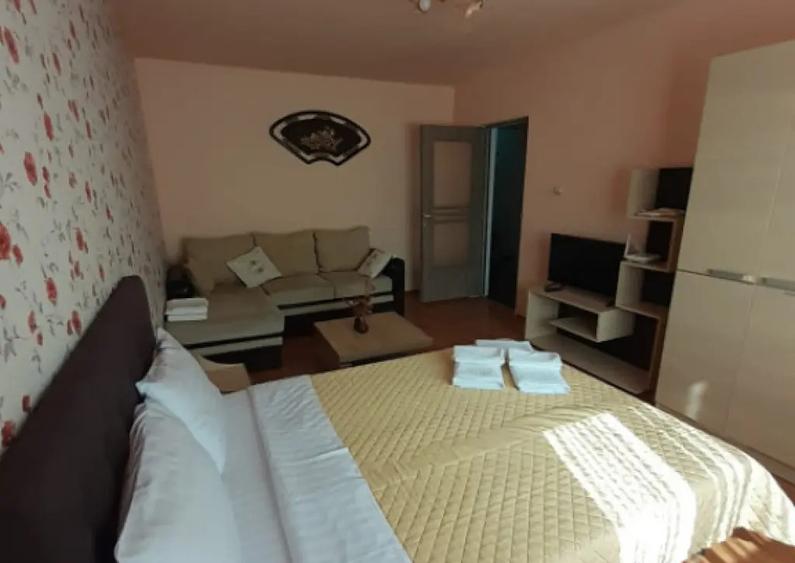 Apartament 2 camere, 51 mp, zona turistica - 2