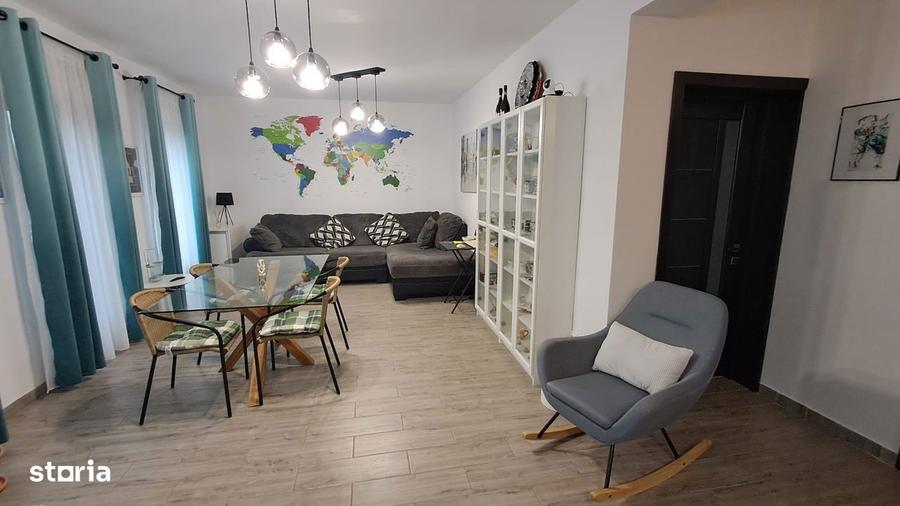 Casă cu 3 camere cu Teren 420 Mp în Miroslava