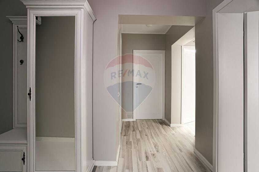 Apartament 3 camere, zona Traian-Boul Rosu - 8