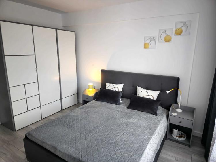 Apartament cu 2 camere decomandat în Tunari