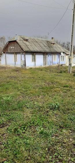 Casa +teren de vanzare - 1