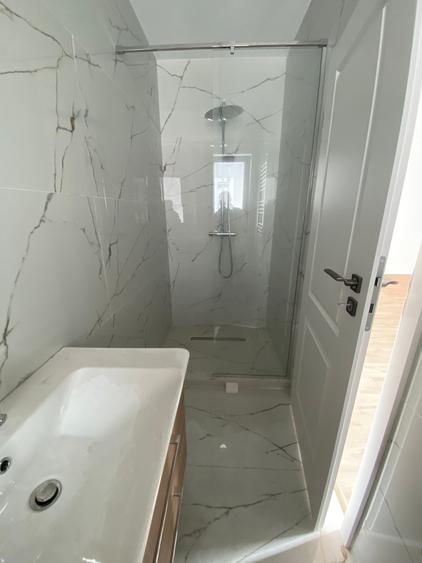 Casa Tip Duplex 5 camere 4 bai - Mutare Imediata - - 13