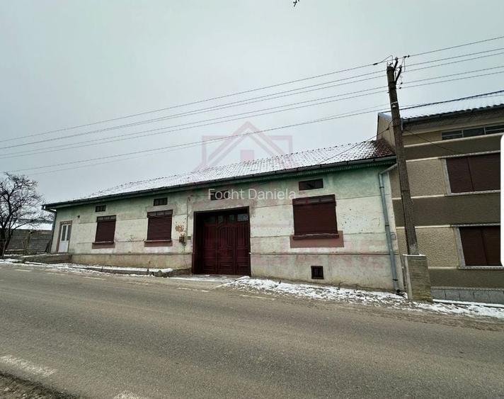 CASĂ DE VÎNZARE ÎN ILOVA\7 CAMERE, JUD.CARAȘ-SEVERIN