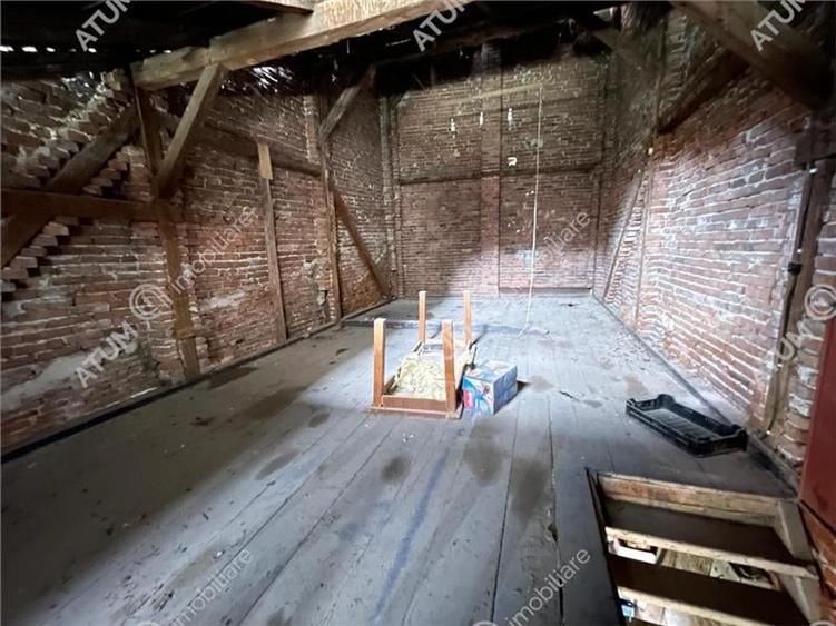 Pensiune cu 6 camere curte de 139 mp zona Ultracentrala din Sibiu - 31