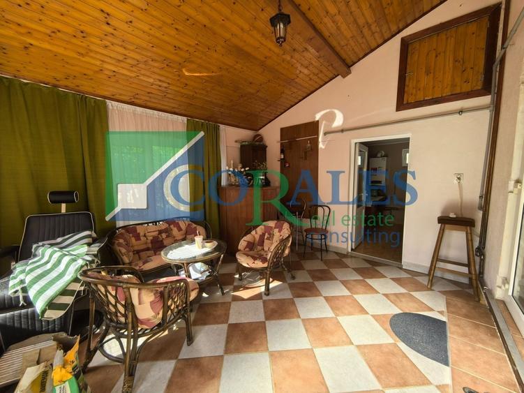 Casă individuală cu 3 camere cu Canalizare în Cerneteaz