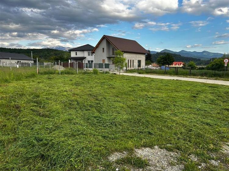 Teren  intravilan premium zona 0 in Talmaciu - 2