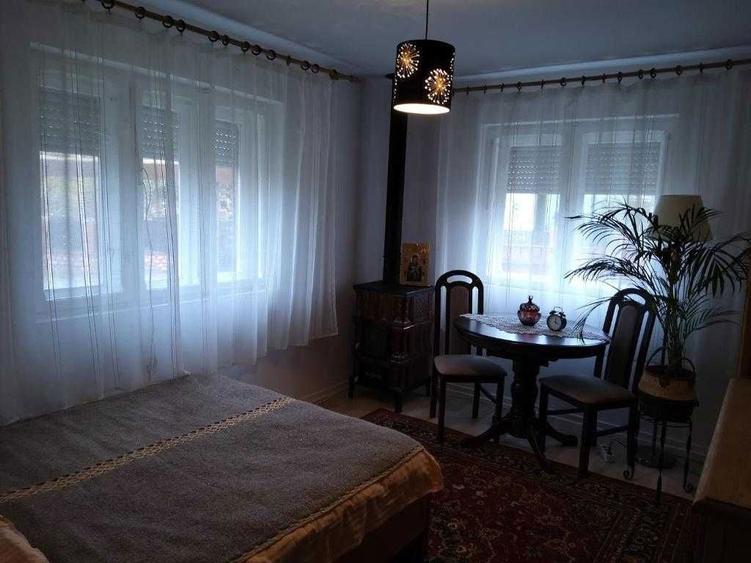 Vand casa in Tara Hategului. - 2