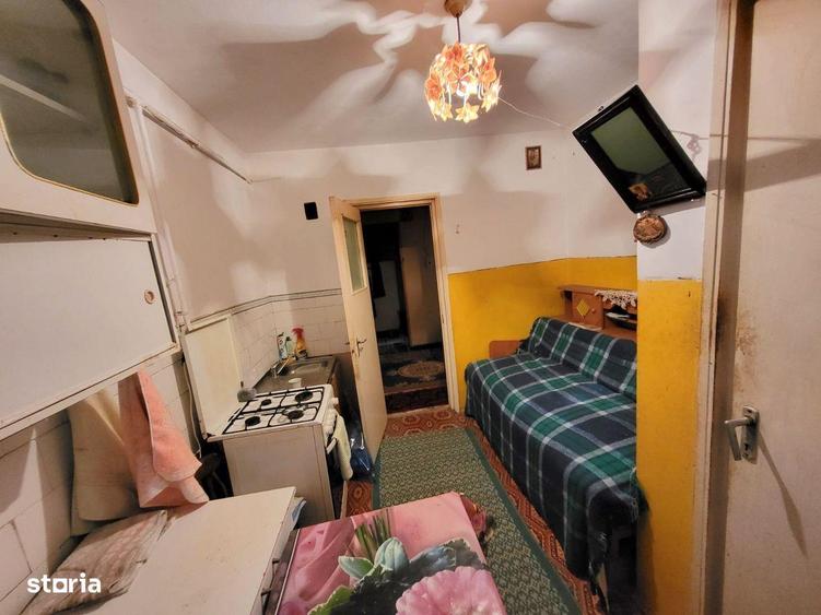 Apartament la parter cu bucatarie mare - 3