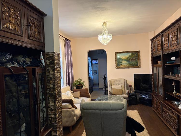 Mosilor, Eminescu, casa S+P+M, teren 234mp, 210mp utili, 530.000Euro - 2