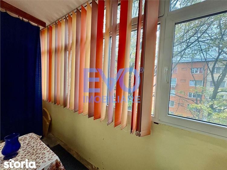 Apartament de vanzare, 3 camere, etaj 3 Tatarasi - 11
