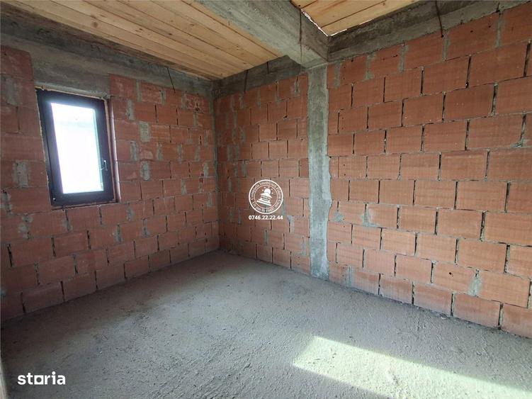 Vila 5 camere la rosu 203 mp utili, teren 800 mp Valea Lupului, Iasi - 1