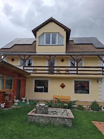 vand casa pensiune - 1