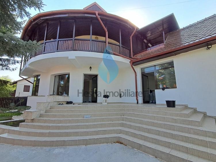 Vila individuala,P+E, zona Motel-Bucium. - 1