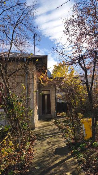 CASA DE VANZARE 154MP & TEREN 933MP, Democratiei-Lupeni (Ploiesti) - 1