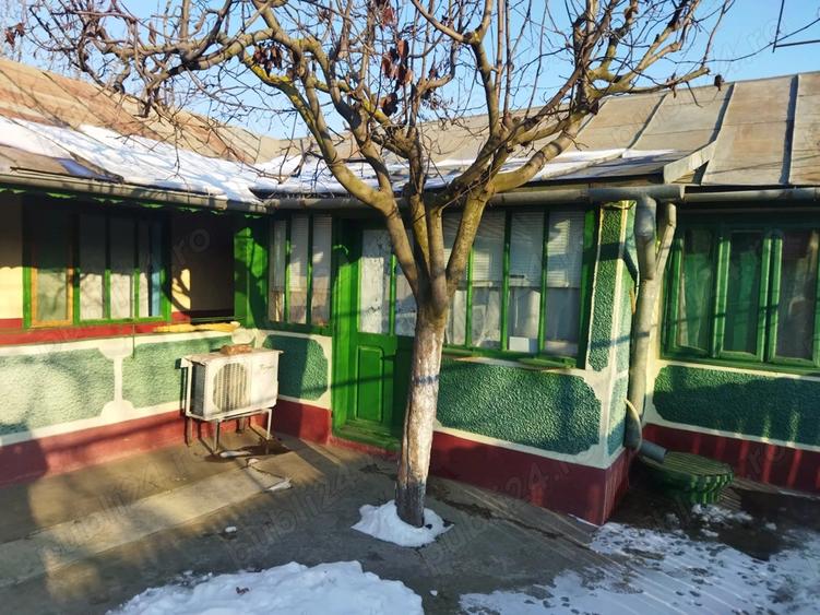 Casa de vanzare in com.Tufesti, jud.Braila - 1